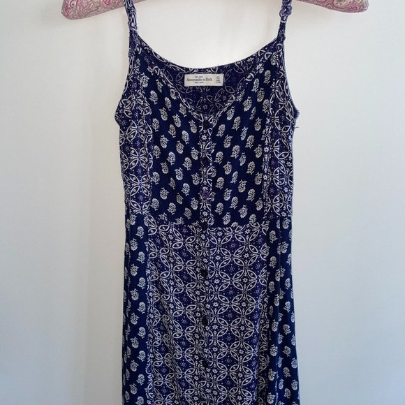 πHPπ Abercrombie Maxi Dress - Picture 3 of 10